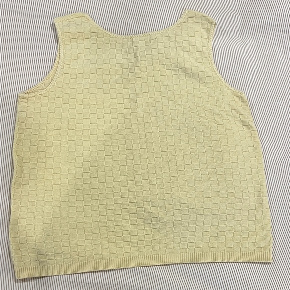 Vintage Yellow Textured Knit Tank Top - Picture 3 of 4